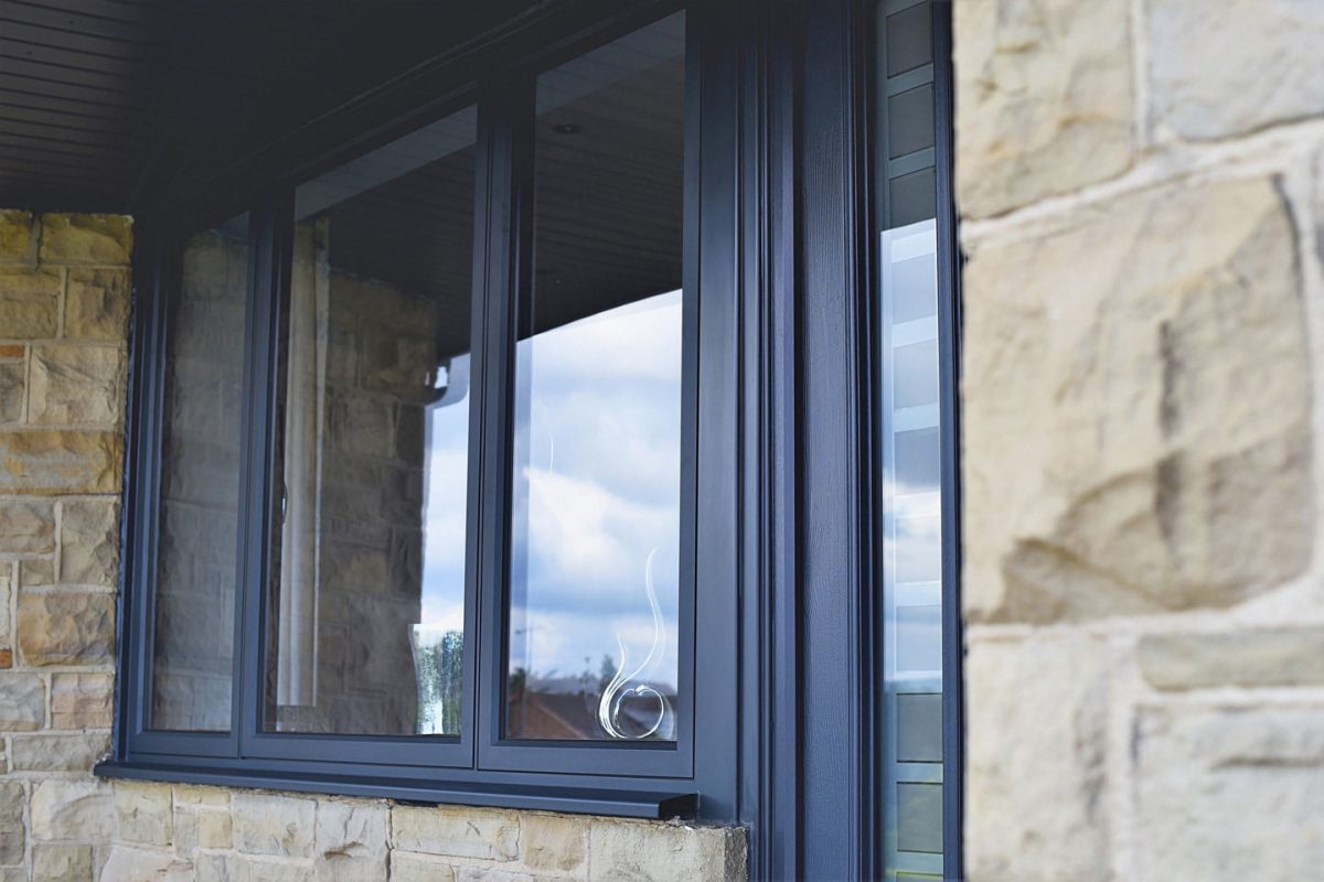 Quickslide Aluminium Flush Casement Windows: Modern elegance for your space